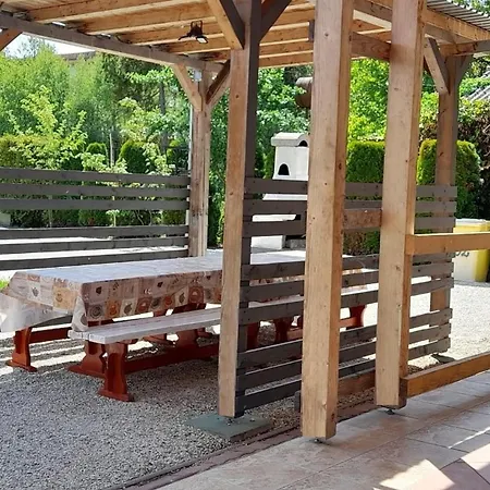 شقة Mit Pool, Wlan Direkt Am 70qm